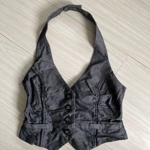 Maurice’s grey vest